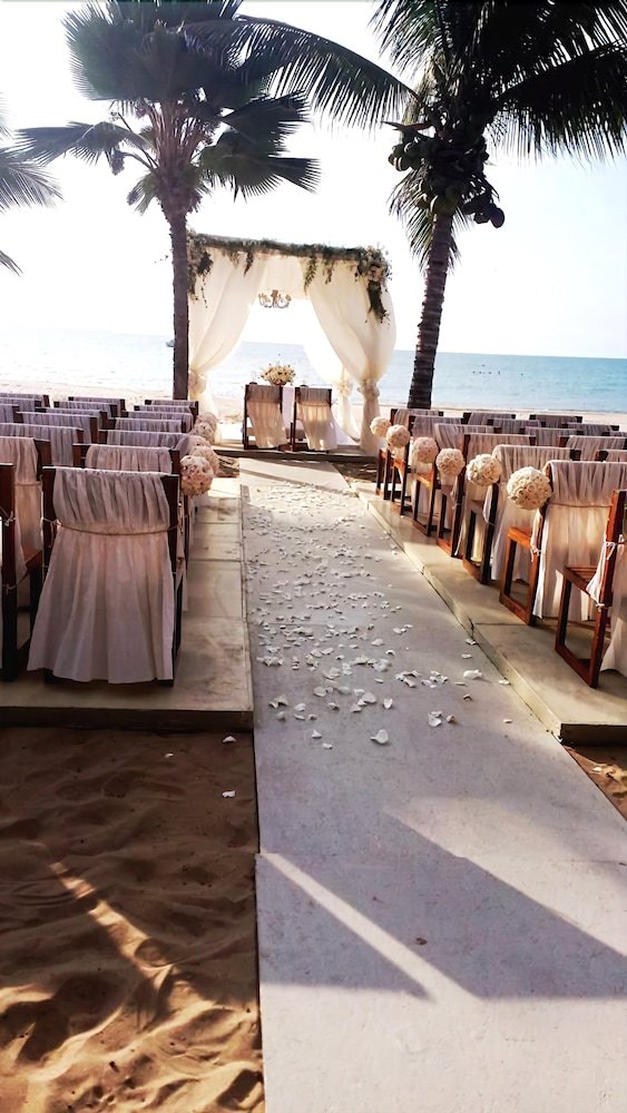 Hotel Punta Sal Suites & Bungalows Resort