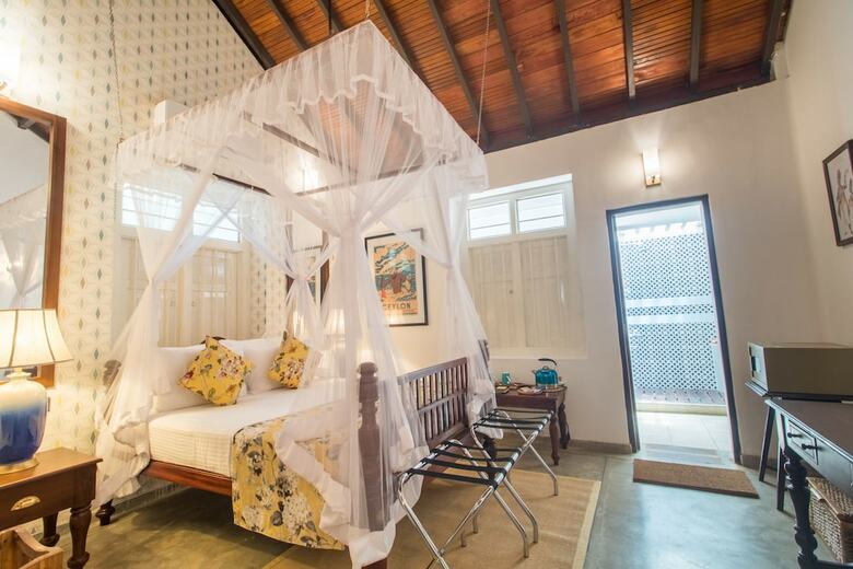 The Pineapple Villa
