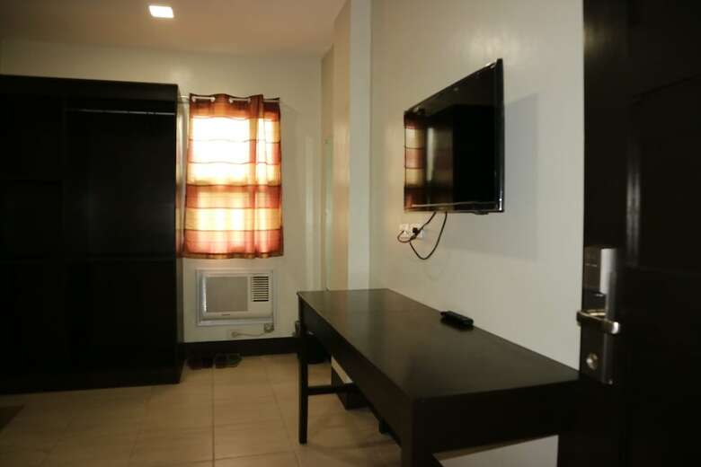Gateway 21 Hotel And Dormitel