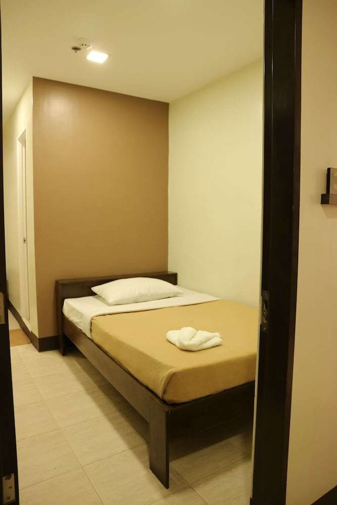 Gateway 21 Hotel And Dormitel