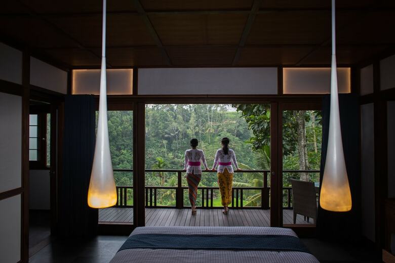 Hotel Suarapura Resort & Spa