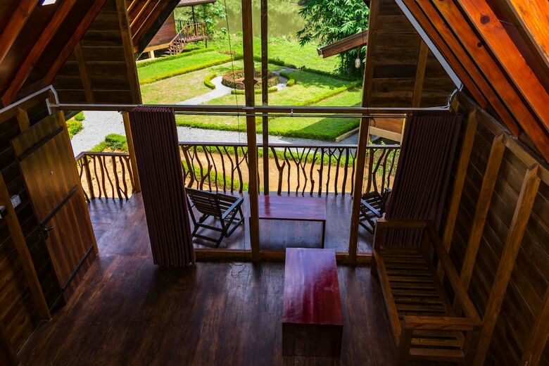 Hotel Kandy Cabana Eco Resort