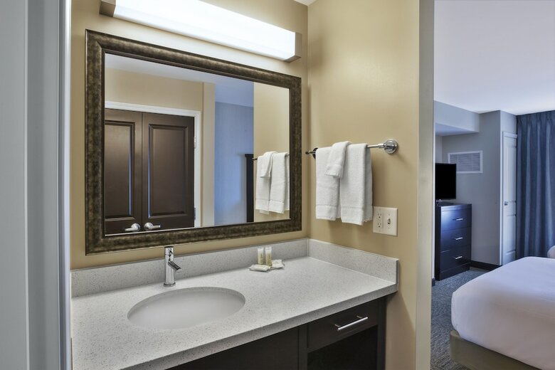 Hotel Staybridge Suites Benton Harbor - St. Joseph