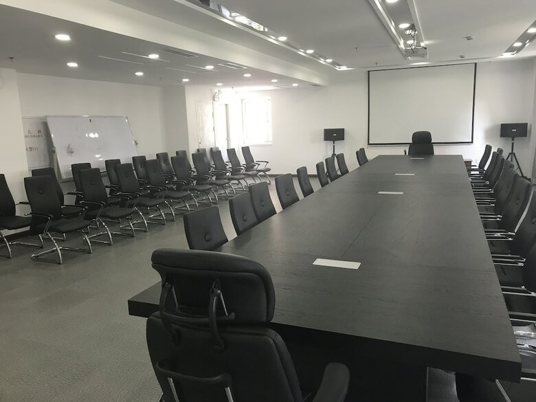 Ibis Dalian Zhongshan Square Hotel