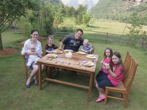 Huanggong Garden Hotel