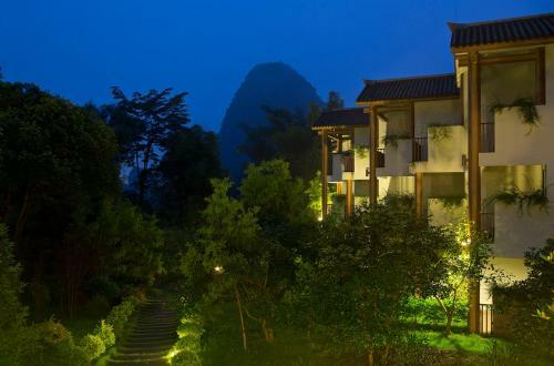 Hotel Yangshuo Resort