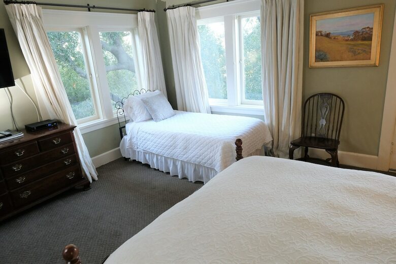Bed & Breakfast Arroyo Vista Inn