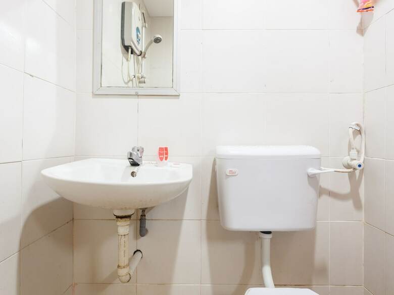 Oyo 889 Hotel Cherita Rooms