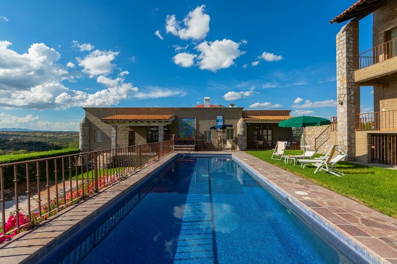 Hotel Grand Las Nubes By Inmense