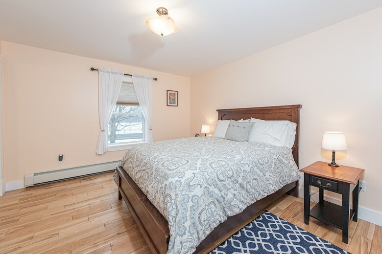 Maple Rock Bed & Breakfast