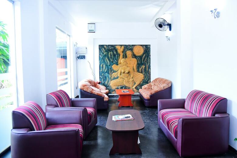 Hotel Moonstone