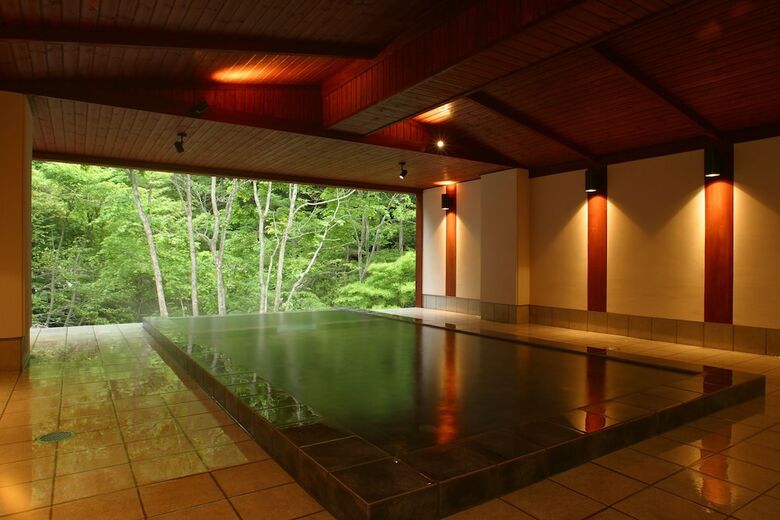 Tobira Onsen Myojinkan