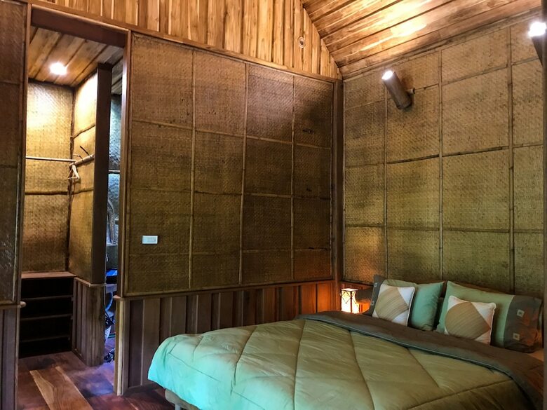 Hotel Vanvisa At The Falls