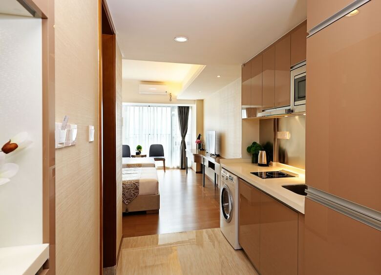 Yuwa Serviced Aparthotel