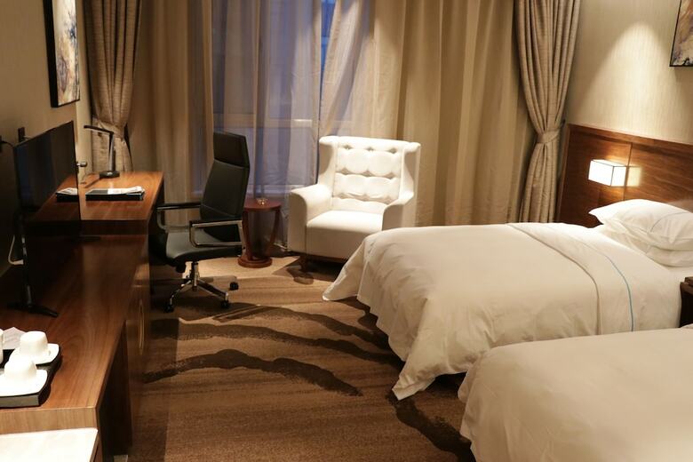 Yantai Dexin International Hotel