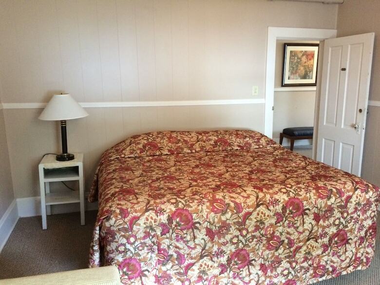 The Hotel Conneaut