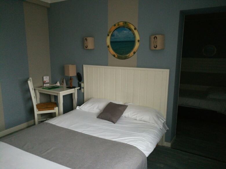Hotel Contact H�tel Du Relais