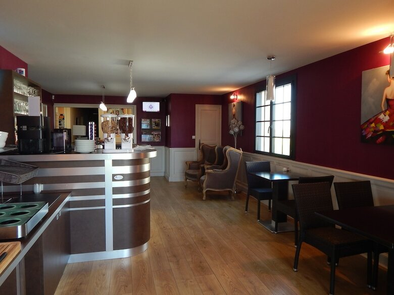 Hotel Contact H�tel Du Relais
