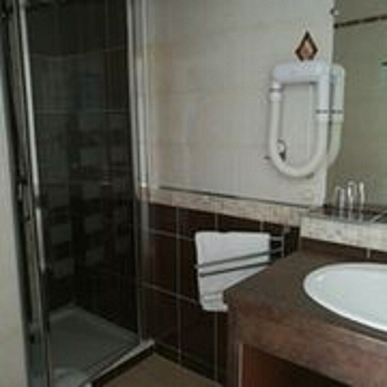 Hotel Contact H�tel Du Relais