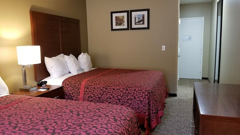 Hotel Days Inn By Wyndham Brooklyn Marine Park