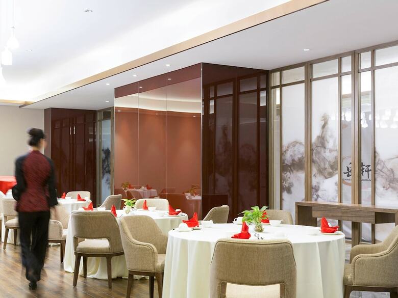 Hotel Novotel Rizhao Suning
