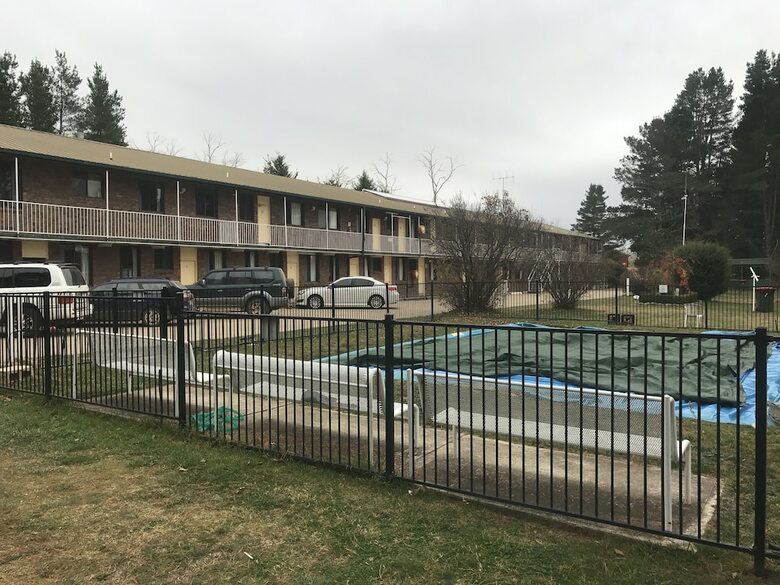 Cooba Holiday Motel