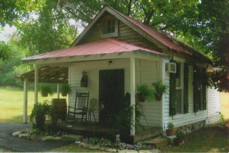 Mulberry Lavender Farm And B&B