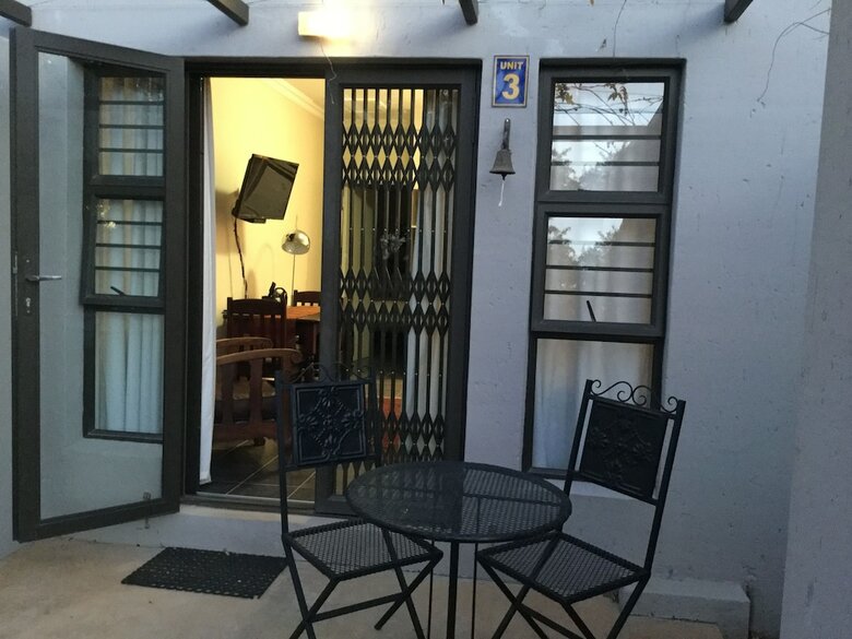 Apartamentos A Little Guesthouse