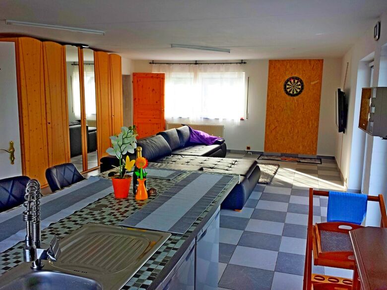 Apartamentos Ferienwohnungen N�he Badesee