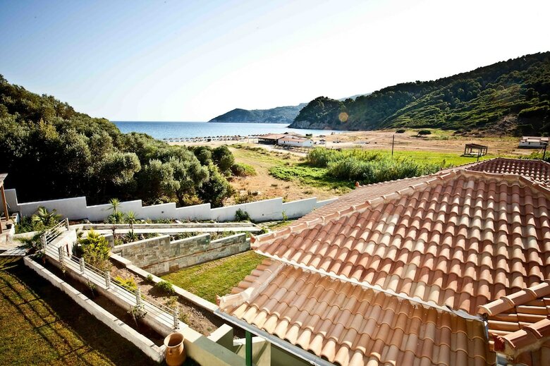 Hotel Aselinos Suites