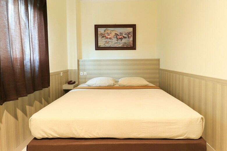 Violand Garden Hotel