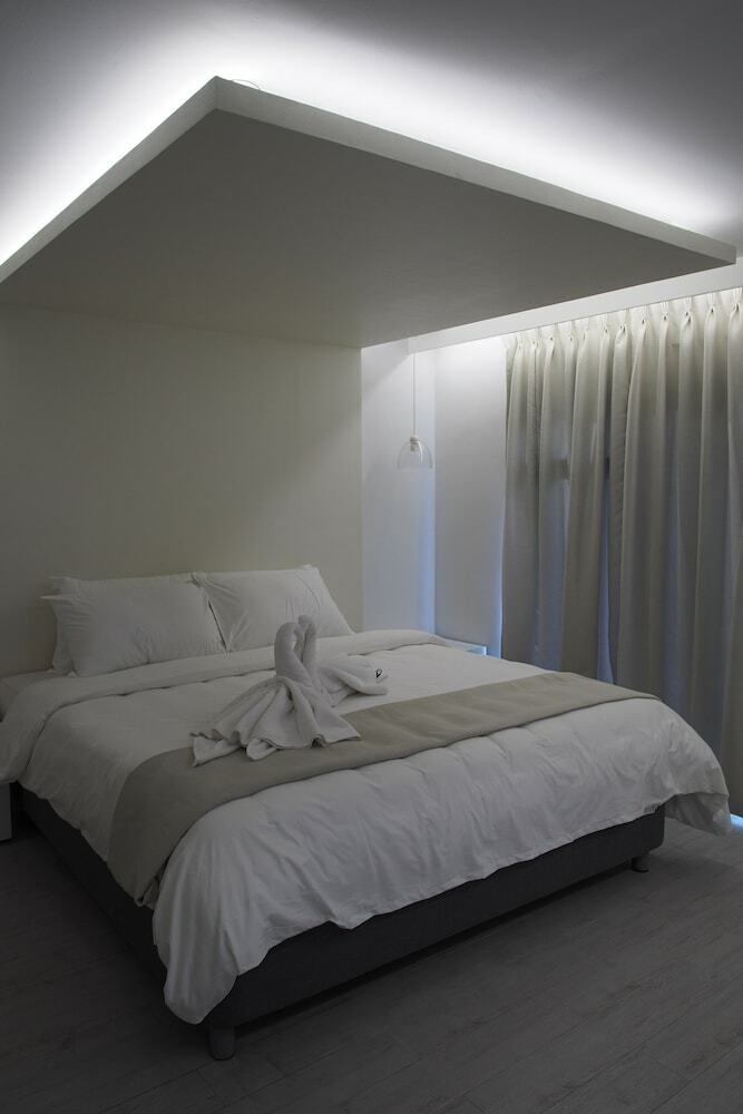Leblanc Hotel And Resort