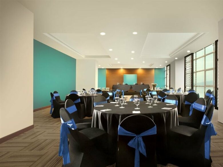 Best Western The Lagoon Hotel