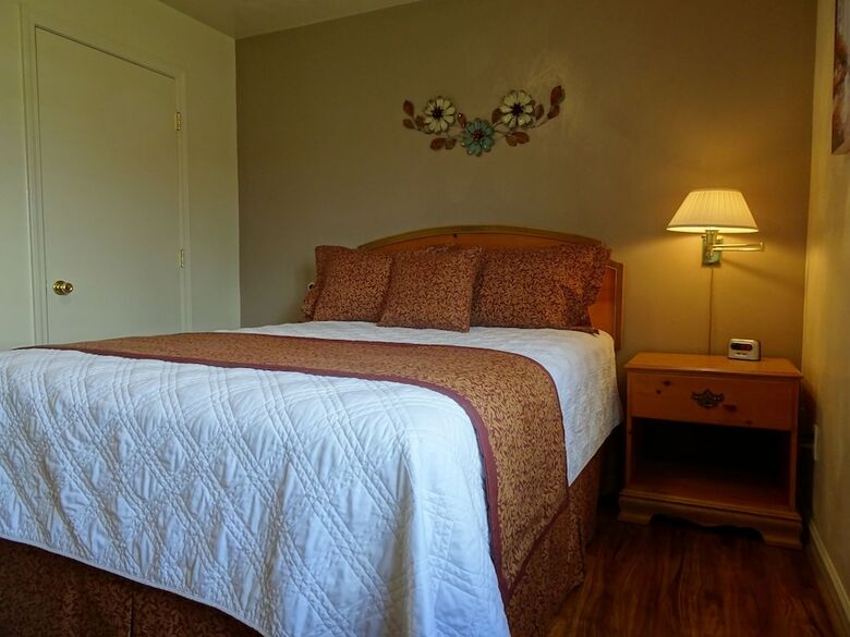 Hotel Affordable Corporate Suites - Lynchburg