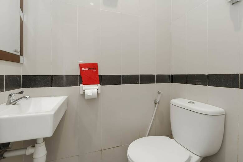 Hotel Reddoorz Near Exit Toll Bogor