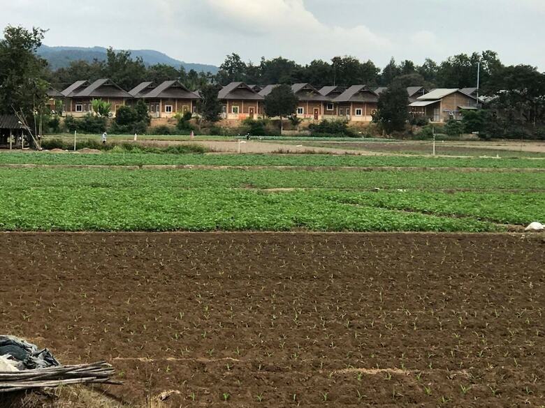 Apartamento Mae Faek Villas
