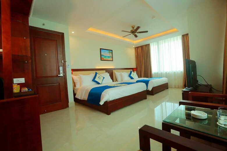 Blue Wave Hotel
