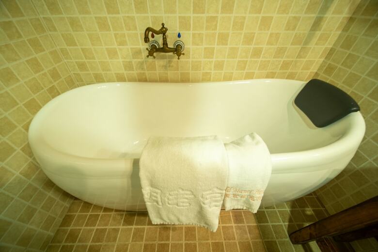 Bed & Breakfast Old Manor House Yangshuo