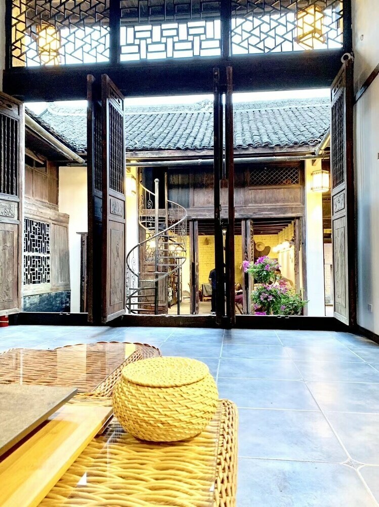 Bed & Breakfast Old Manor House Yangshuo