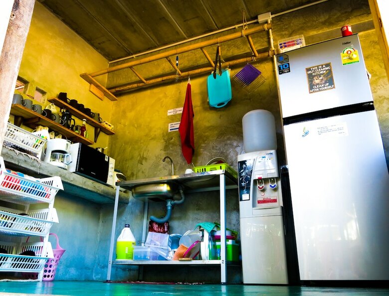 Hostal Sabaidee Lanta Hostel