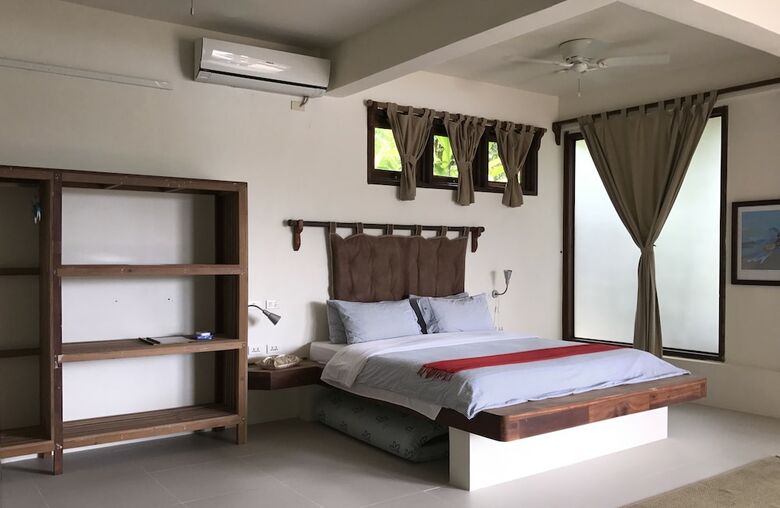 Hotel Ekhaya Private Villas & Suites Palawan