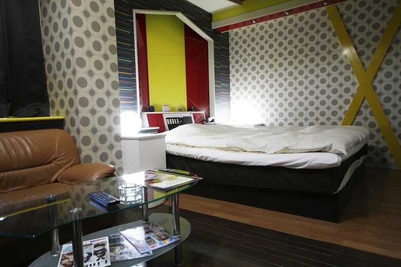 Hotel Que Sera Sera Hirano - Adults Only