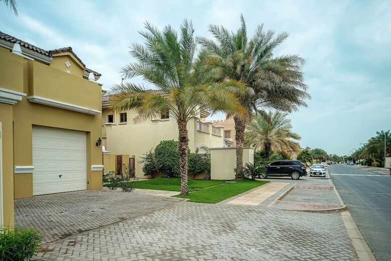 Dream Inn Dubai - Palm Villa Frond O