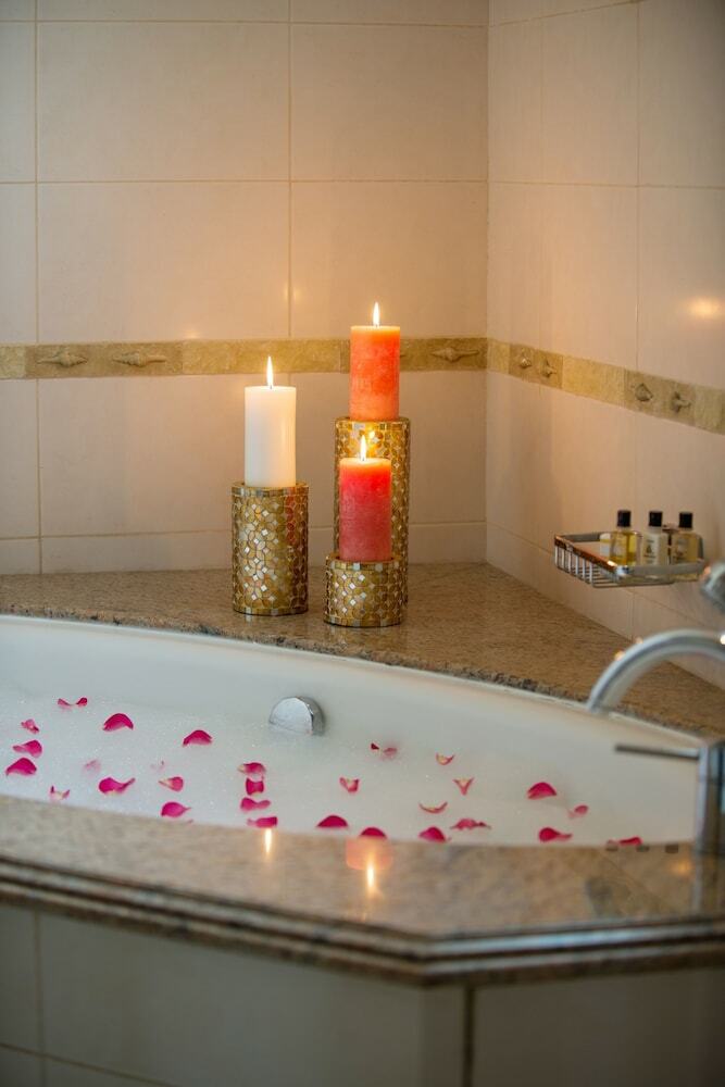 Dream Inn Dubai - Palm Villa Frond O