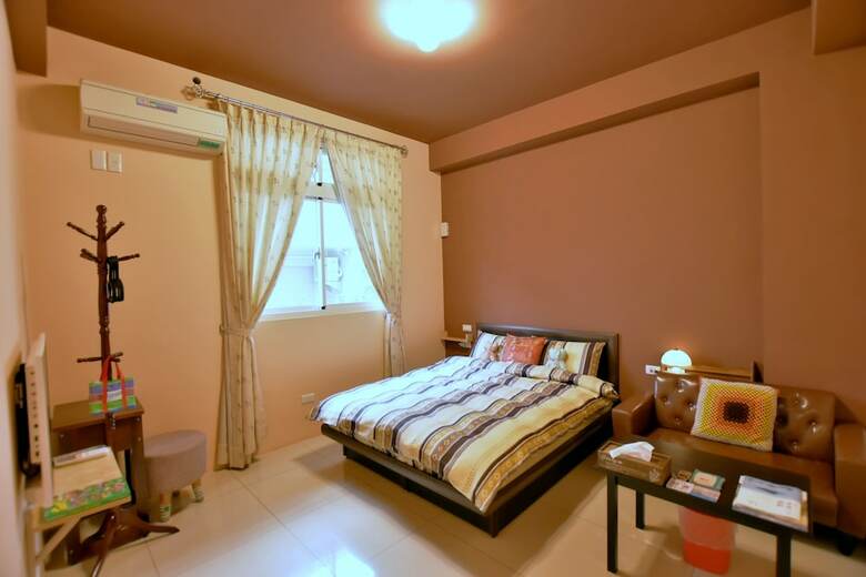 Lane B&B
