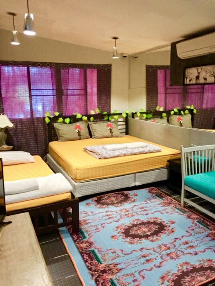 Hostal First 1 Boutique House At Sukhumvit 1