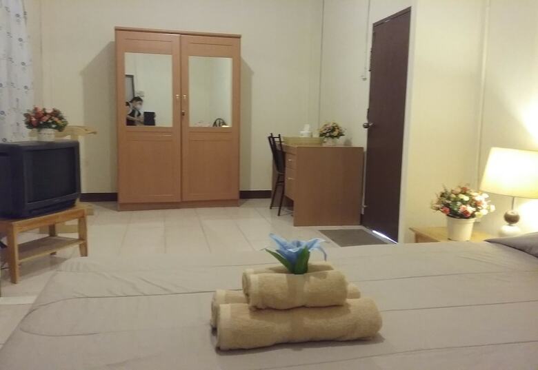 Hotel Srisin Guesthouse
