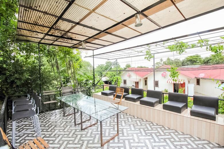 Hotel Oyo 271 The Resort Romklao