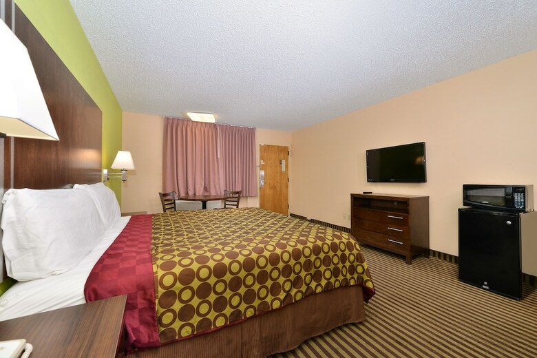 Motel Simple Rewards Inn