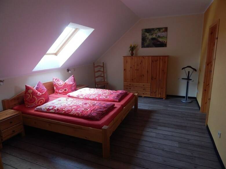 Hotel Pension + Apartments Tor Zum Spreewald